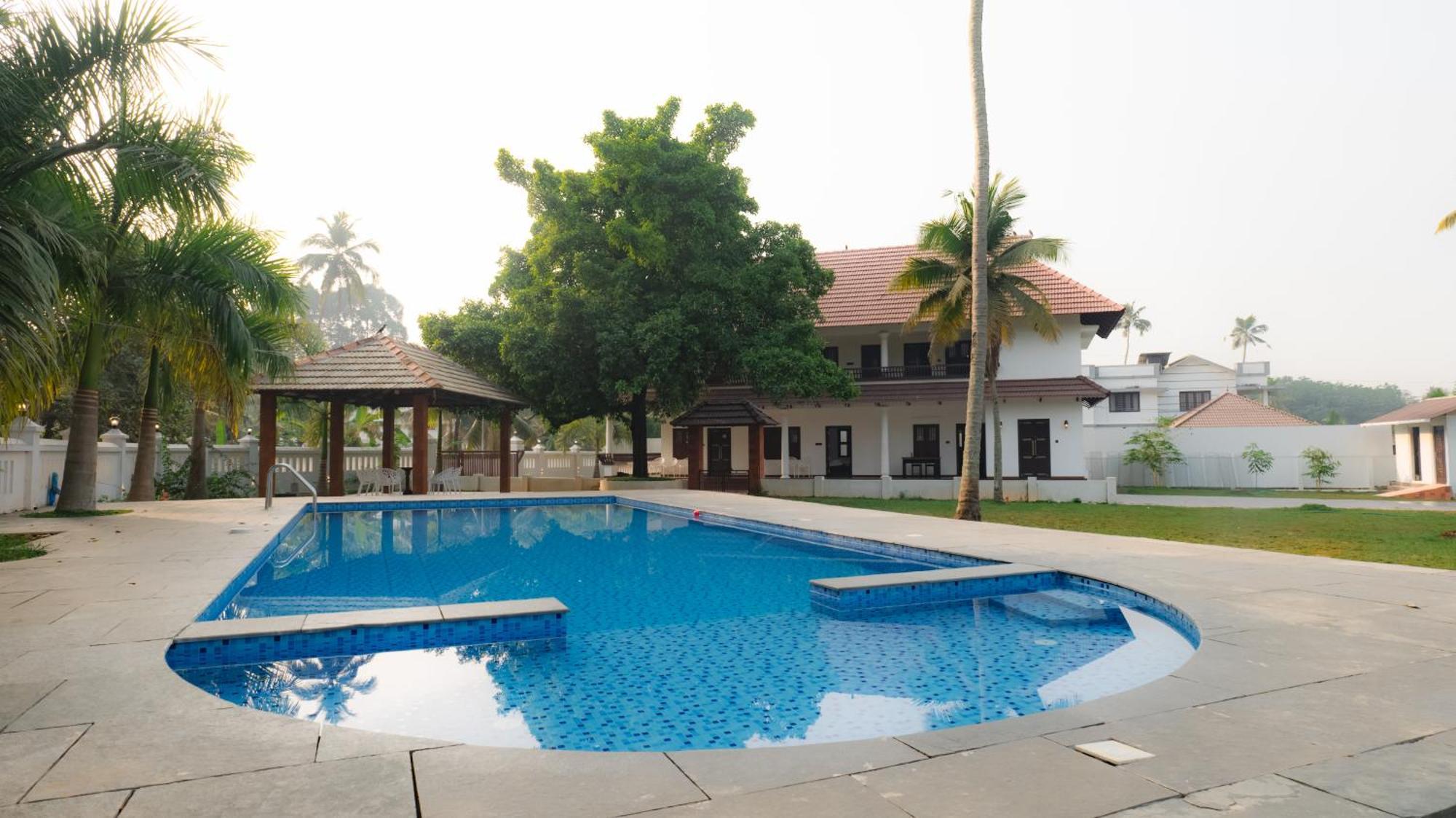 Tamarind Heritage Holiday Home Angamali Buitenkant foto