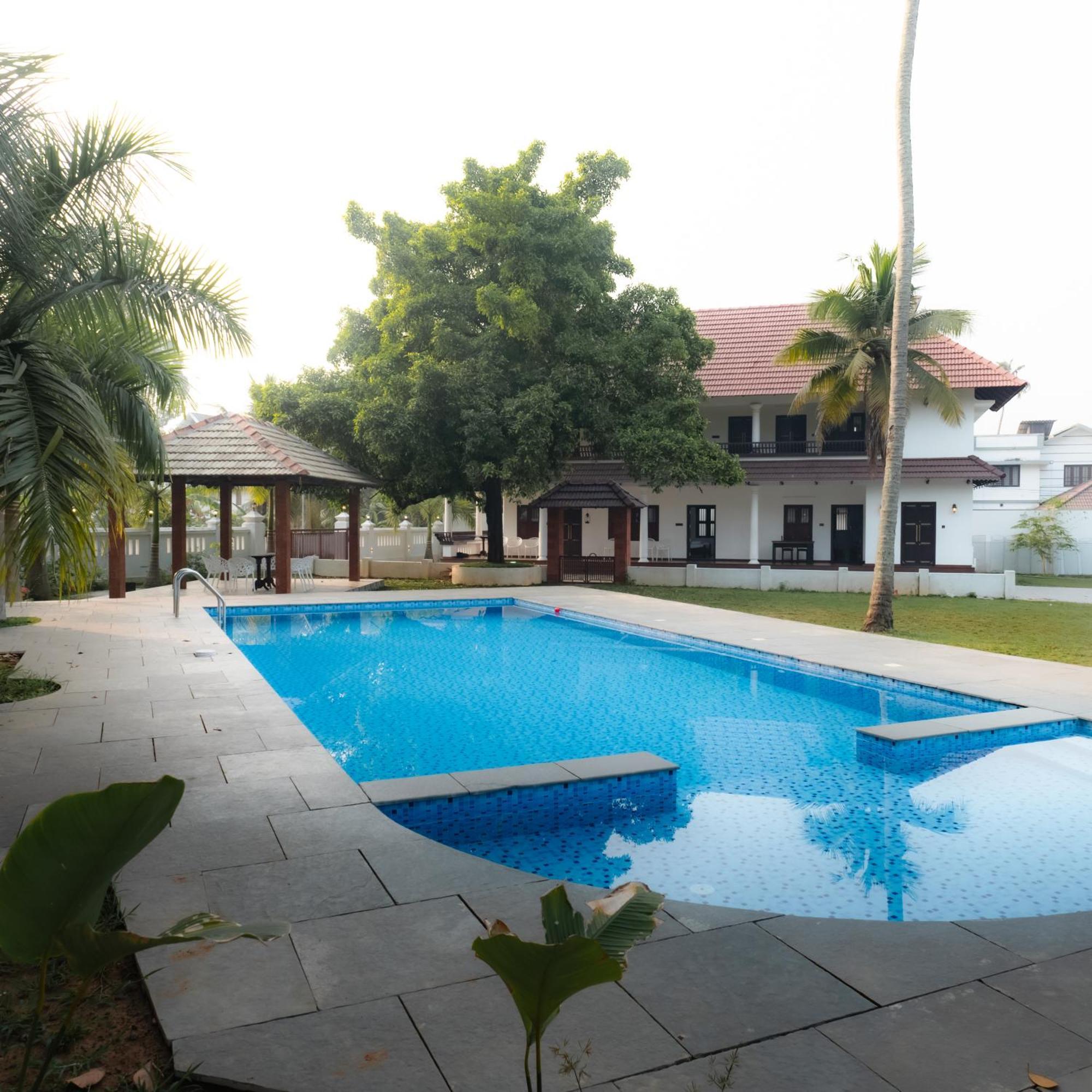 Tamarind Heritage Holiday Home Angamali Buitenkant foto